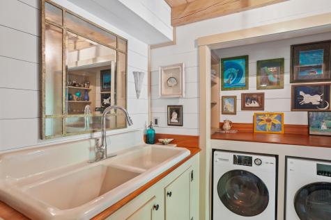 157 Ben Chase Road West Tisbury MA 02575