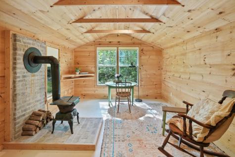 157 Ben Chase Road West Tisbury MA 02575