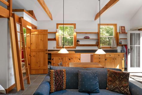 6 Tabor Hills Chilmark MA 02535