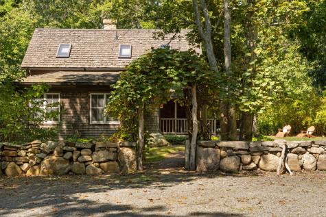 6 Tabor Hills Chilmark MA 02535