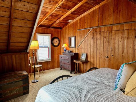 1 Cottage Park Oak Bluffs MA 02557