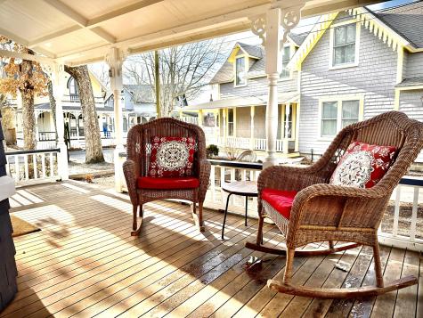 1 Cottage Park Oak Bluffs MA 02557