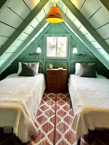 1 Cottage Park Oak Bluffs MA 02557