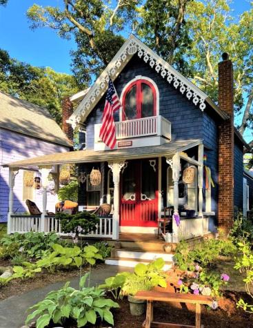 1 Cottage Park Oak Bluffs MA 02557