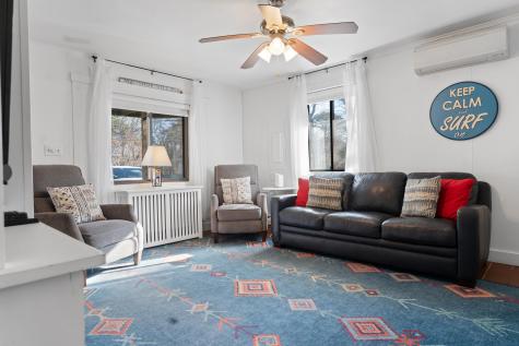 160 Bernard Circle Vineyard Haven MA 02568