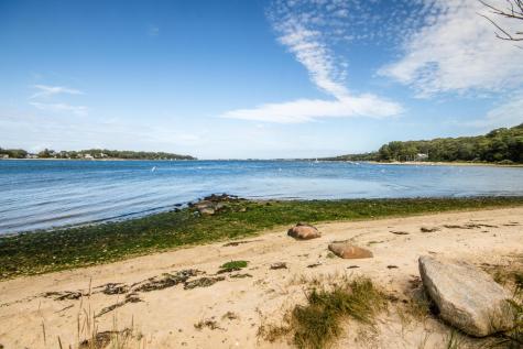 160 Bernard Circle Vineyard Haven MA 02568