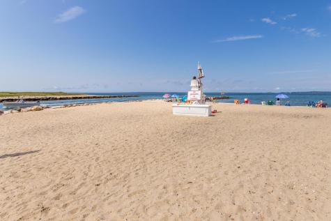 160 Bernard Circle Vineyard Haven MA 02568