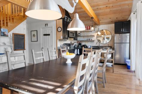 160 Bernard Circle Vineyard Haven MA 02568