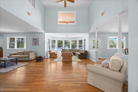 267 Barnes Road Oak Bluffs MA 02557