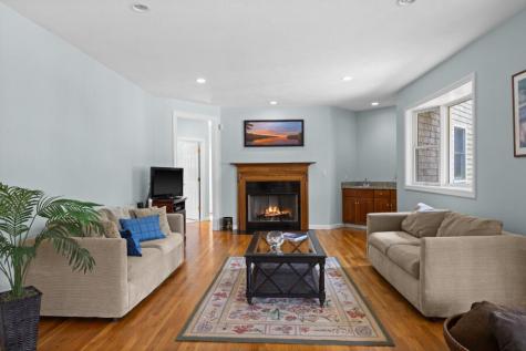 267 Barnes Road Oak Bluffs MA 02557