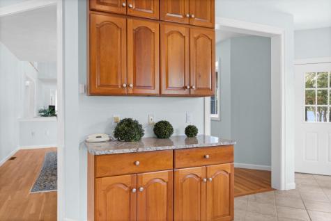 267 Barnes Road Oak Bluffs MA 02557