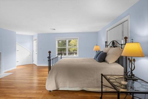 267 Barnes Road Oak Bluffs MA 02557