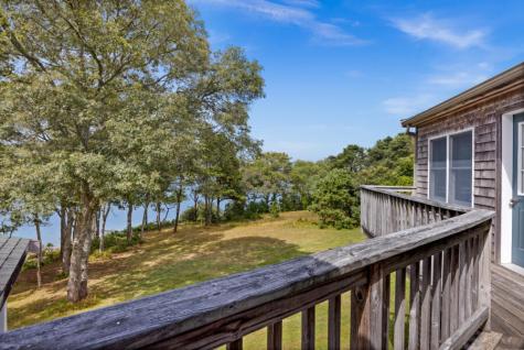 267 Barnes Road Oak Bluffs MA 02557