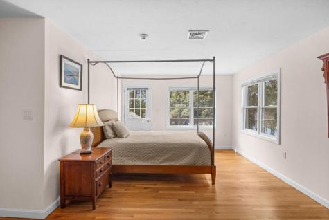 267 Barnes Road Oak Bluffs MA 02557