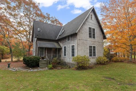 12 Wheelhouse Way Oak Bluffs MA 02557