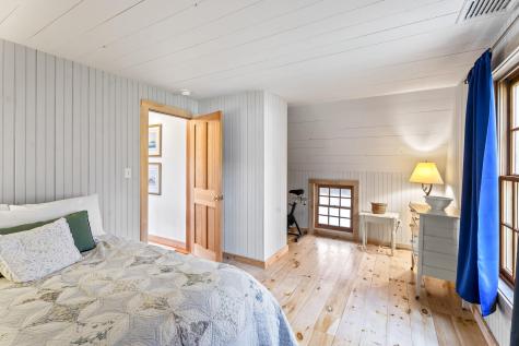 12 Wheelhouse Way Oak Bluffs MA 02557