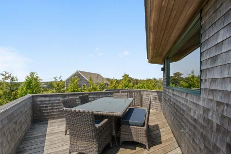 76 Washque Avenue Edgartown MA 02539