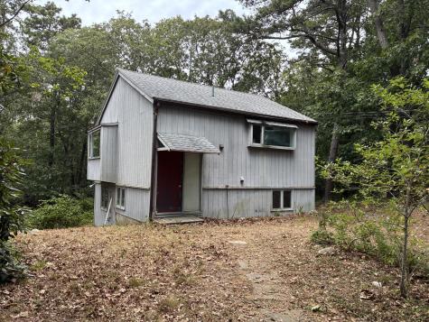 10 Putnam Way Vineyard Haven MA 02568