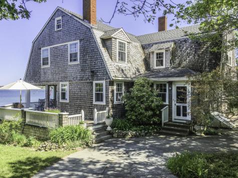 33 Goethals Way Vineyard Haven MA 02568