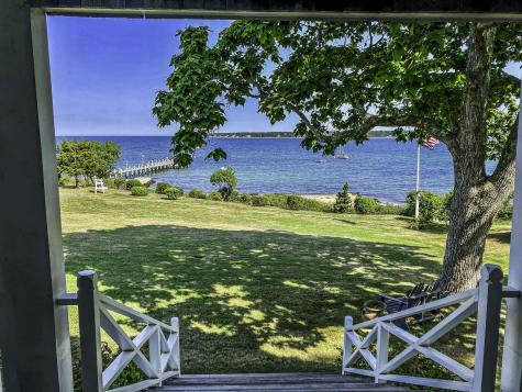 33 Goethals Way Vineyard Haven MA 02568