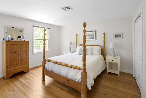 43C Dark Woods Road Edgartown MA 02539