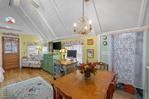 2 Lincoln Avenue Avenue Oak Bluffs MA 02557