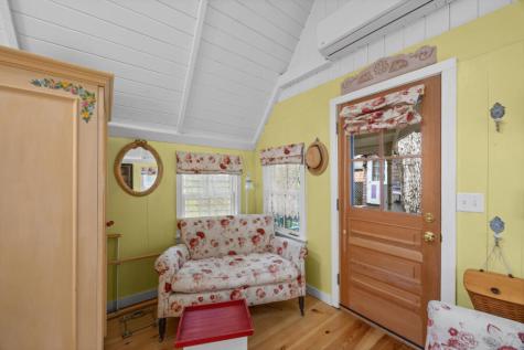 2 Lincoln Avenue Avenue Oak Bluffs MA 02557