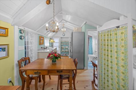 2 Lincoln Avenue Avenue Oak Bluffs MA 02557