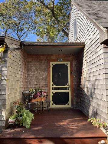 14 Twenty First Street North Edgartown MA 02539