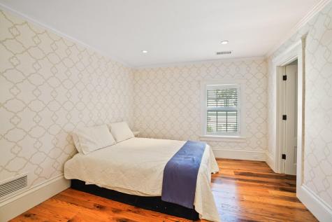 52 S Summer Street Edgartown MA 02539