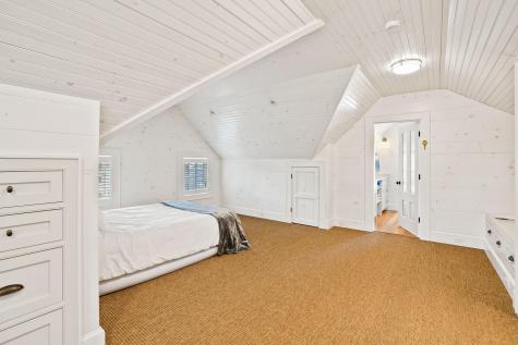 52 S Summer Street Edgartown MA 02539