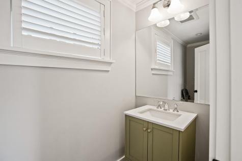 52 S Summer Street Edgartown MA 02539