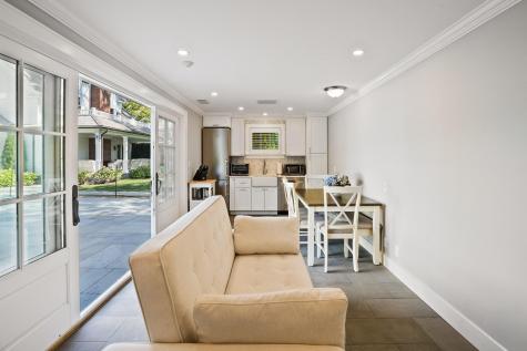 52 S Summer Street Edgartown MA 02539