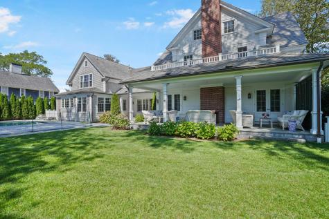 52 S Summer Street Edgartown MA 02539