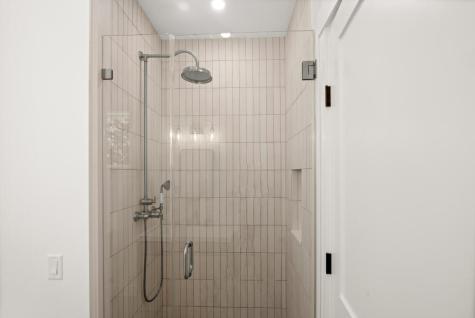 34 Davis Street Vineyard Haven MA 02568