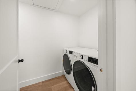 34 Davis Street Vineyard Haven MA 02568