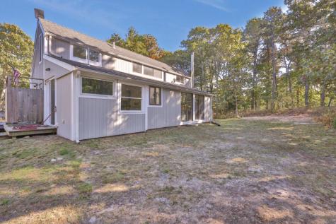 10 Dory Circle Edgartown MA 02539
