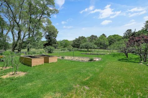 124 Old Farm Road Chilmark MA 02535