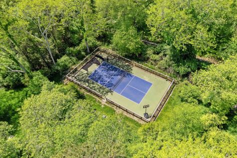 124 Old Farm Road Chilmark MA 02535