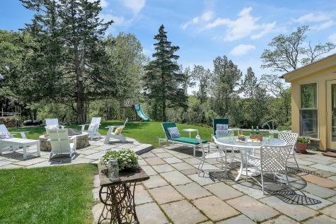 124 Old Farm Road Chilmark MA 02535