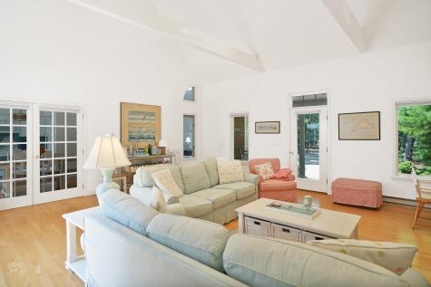 12 Duarte Circle Edgartown MA 02539