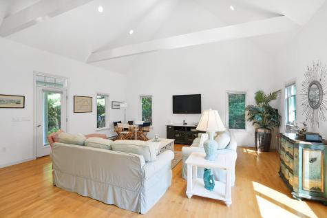 12 Duarte Circle Edgartown MA 02539