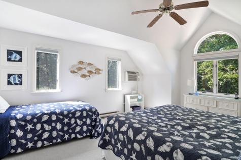 12 Duarte Circle Edgartown MA 02539