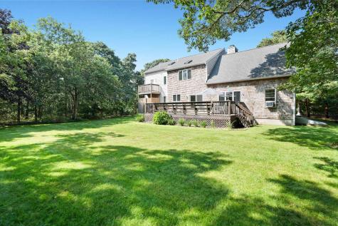 12 Duarte Circle Edgartown MA 02539