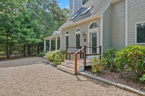 12 Duarte Circle Edgartown MA 02539