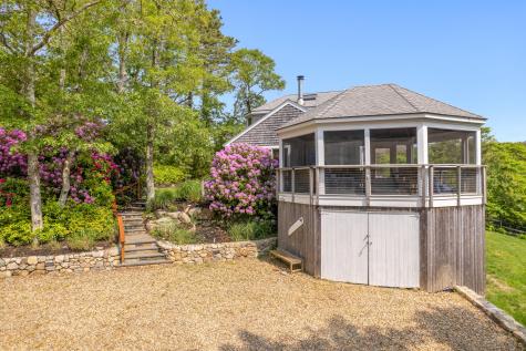 30 Sengekontacket Road Oak Bluffs MA 02557