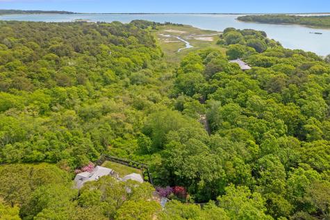 30 Sengekontacket Road Oak Bluffs MA 02557