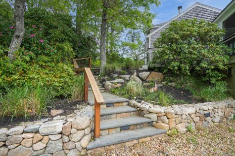 30 Sengekontacket Road Oak Bluffs MA 02557