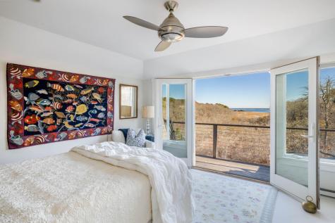 30 Sengekontacket Road Oak Bluffs MA 02557