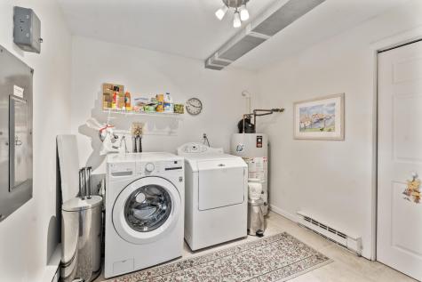 344 Greenwood Avenue Vineyard Haven MA 02568